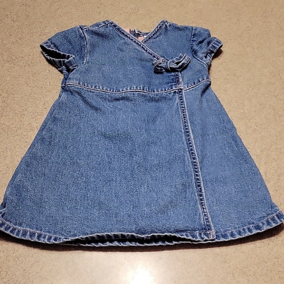 GAP Casual Denim Dress - Blue (SIZE 12-18 MONTHS) - Picture 5 of 7
